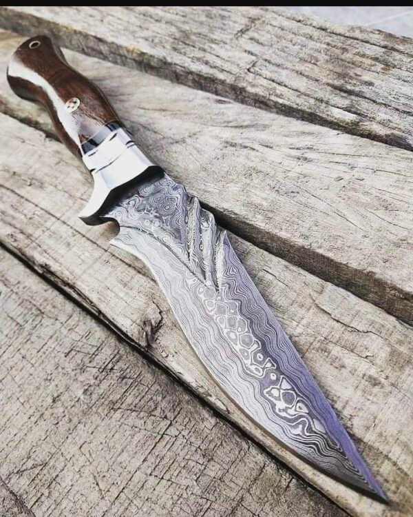 PREMIUM BOWIE KNIFE